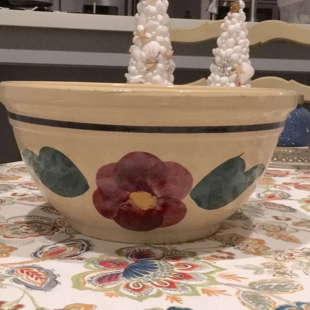 RARE Vintage Watt Pottery RioRose Pansy #11 large mixing bowl